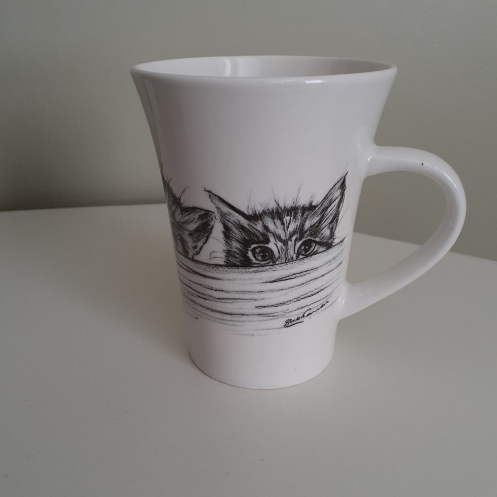Cheri Lane Forty Winks Mug designed by Steve O'Connell White with Kittens - Picture 3 of 8